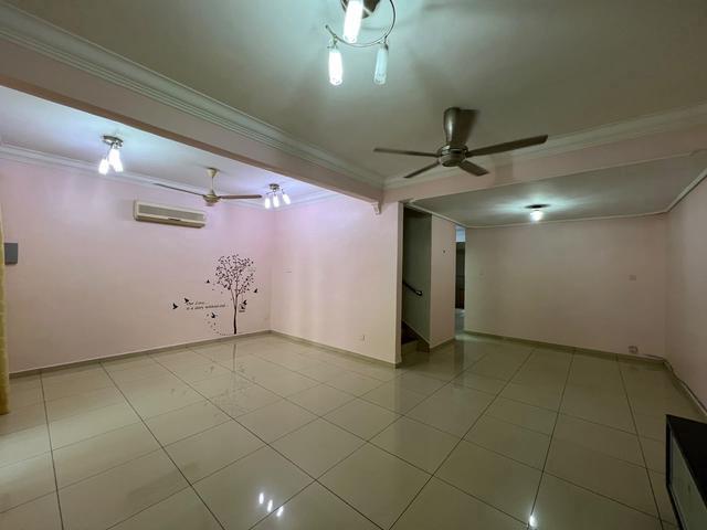Terraced House for sale in Cheng, Malaka