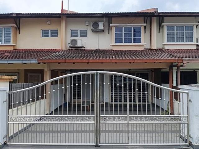 Terraced House for sale in Petaling, Subang Jaya