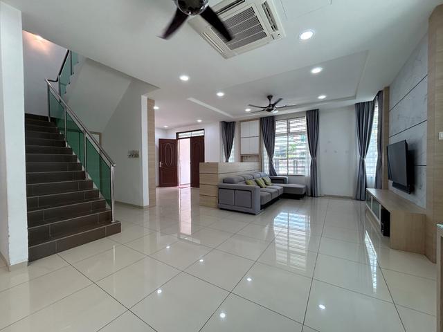 Residential House for sale in Tangkak, Johor