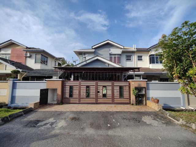 Residential House for sale in Kajang, Langat