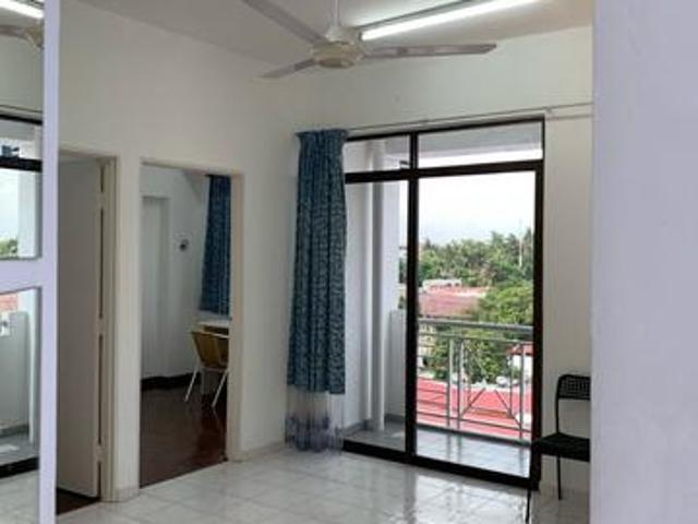 Apartment for sale in Malaka