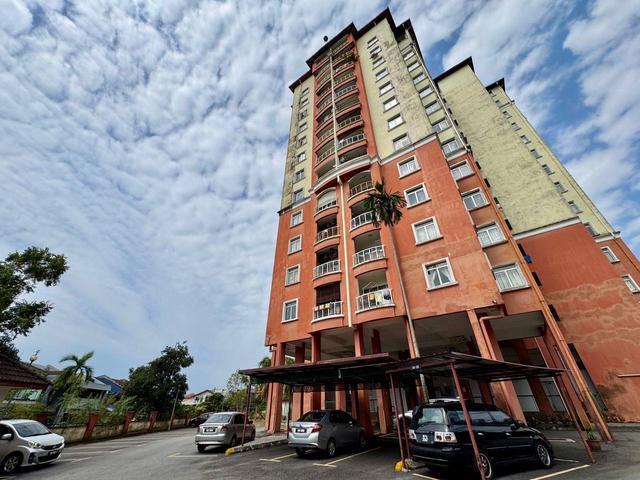 Apartment for sale in Kajang, Langat