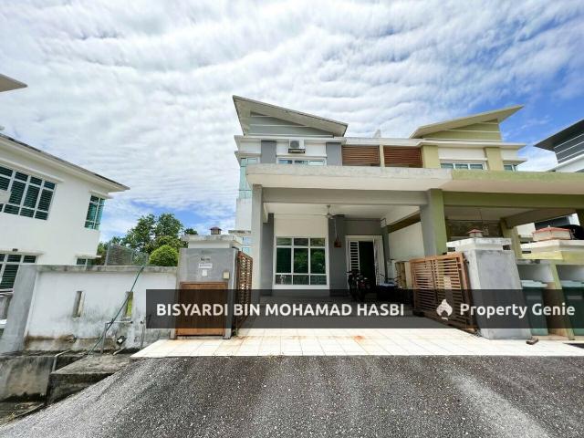 Residential House for sale in Tanjong Sepat, Selangor