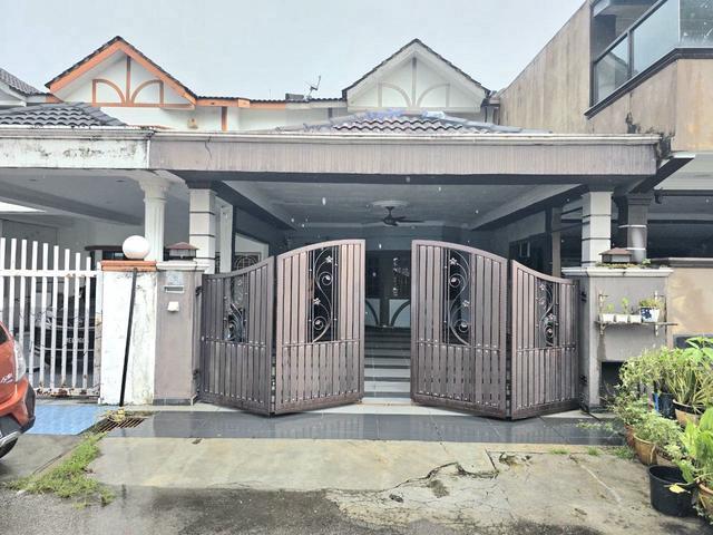 Terraced House for sale in Bandaraya Klang, Klang
