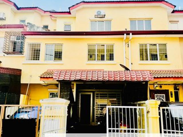 House for sale in Kajang, Langat