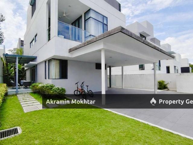 Bungalow for sale in Selangor