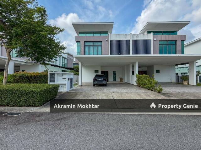 Residential House for sale in Tanjong Sepat, Selangor