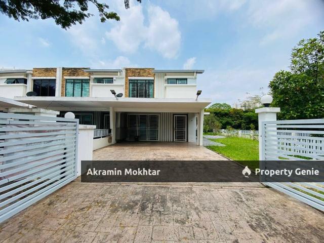 Terraced House for sale in Tanjong Sepat, Selangor