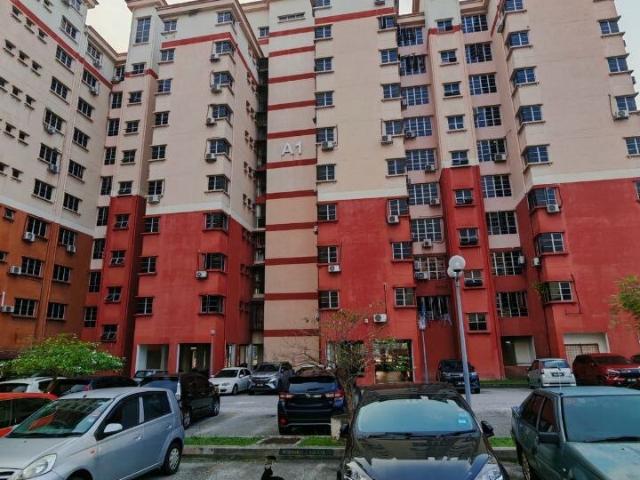 Apartment for sale in Petaling, Damansara Damai