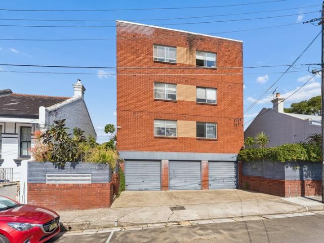 Townhouse for sale in Sydney, New South Wales