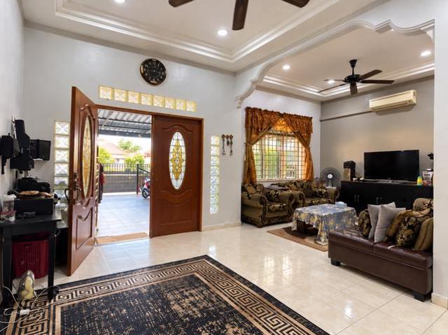 Terraced House for sale in Durian Tunggal, Alor Gajah