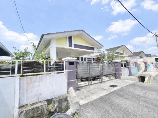 Residential House for sale in Gemencheh, Negeri Sembilan