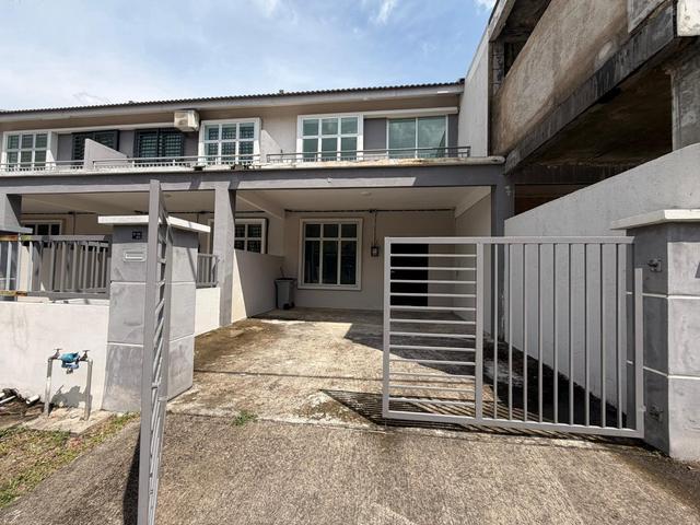 Terraced House for sale in Durian Tunggal, Malaka