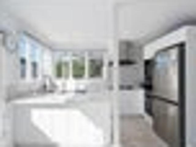 House for sale in Oratia