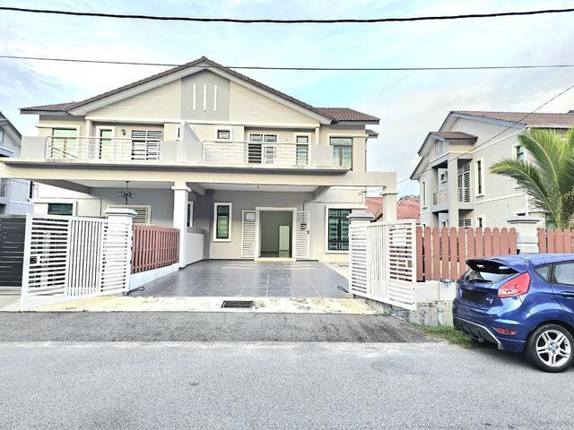 Residential House for sale in Malaka