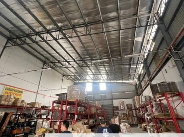 Warehouse for sale in Selayang, Selangor