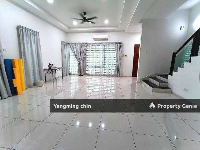 Residential House for sale in Panorama Lapangan Akasia, Majlis Bandaraya Ipoh