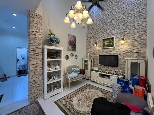 Residential House for sale in Malaka