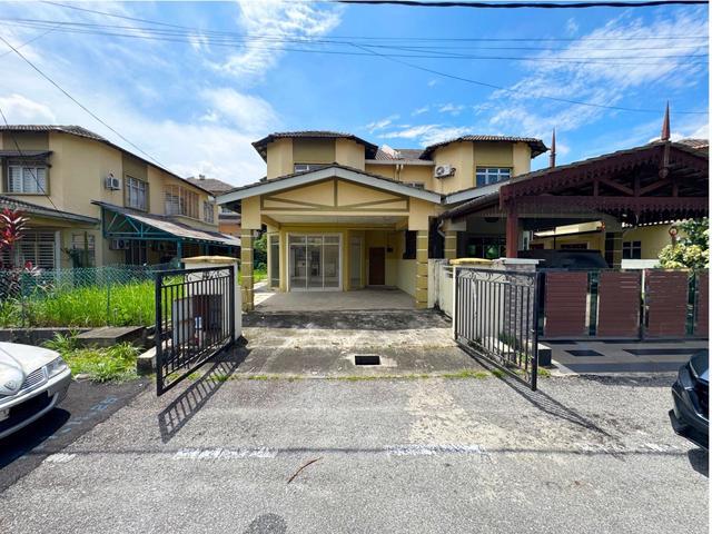 Residential House for sale in Tanjong Sepat, Selangor