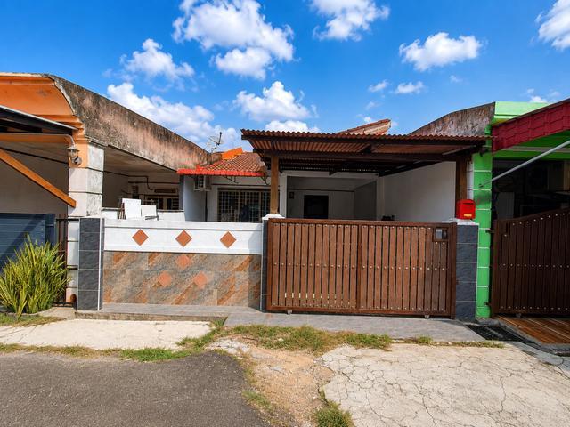 Terraced House for sale in Durian Tunggal, Malaka