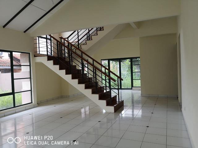 Residential House for sale in Kajang, Langat