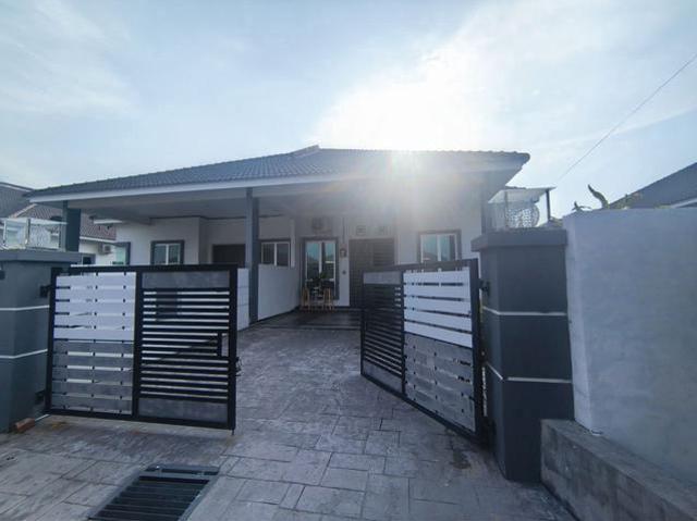 Residential House for sale in Telok Mas, Malaka