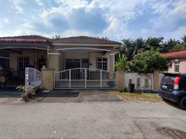 Residential House for sale in Perak, Selama