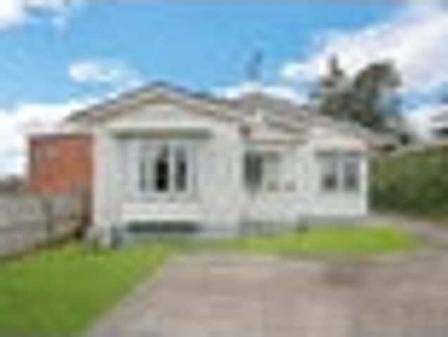 House for sale in Owhata, Oroua County