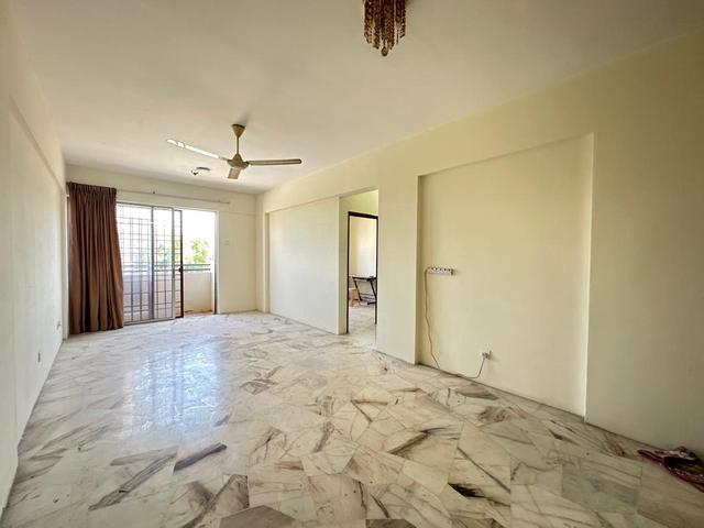 Apartment for sale in Petaling, Subang Jaya