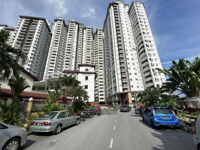 Condominium for sale in Country Heights Damansara, Kuala Lumpur