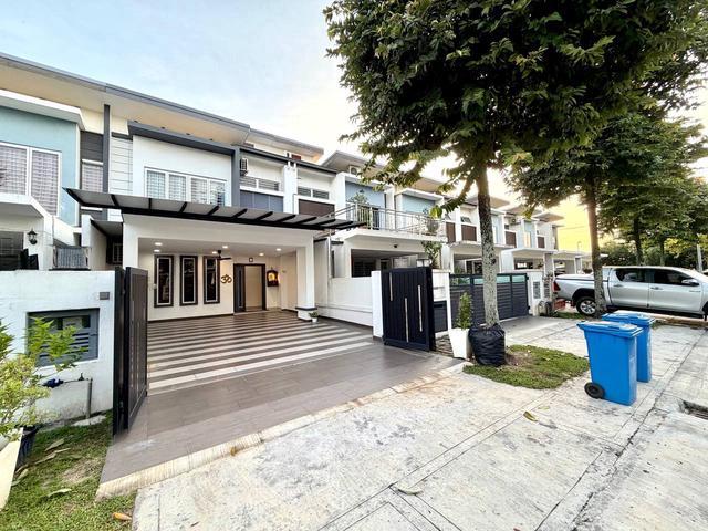 Terraced House for sale in Alam Impian, Selangor