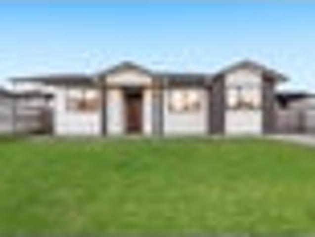 House for sale in Oratia