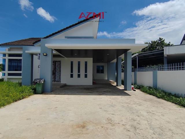 Bungalow for sale in Long Miri, Sarawak