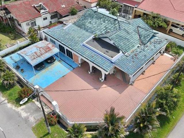 Bungalow for sale in Port Klang, Selangor