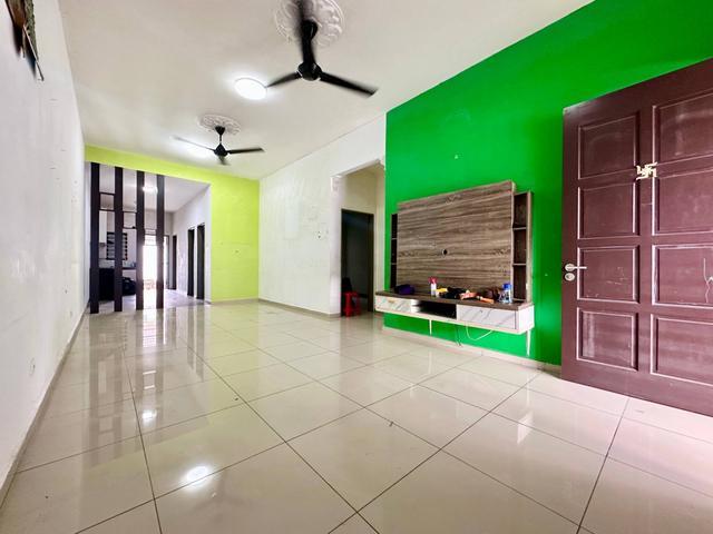 Terraced House for sale in Banting, Selangor