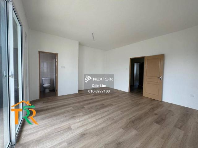 Residential House for sale in Malaka