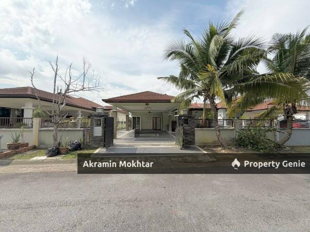Residential House for sale in Sendayan Village, Negeri Sembilan
