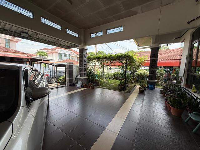 Residential House for sale in Malaka