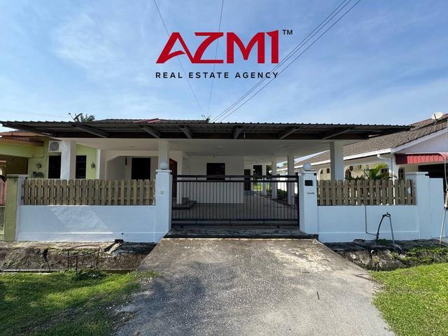 Residential House for sale in Long Miri, Sarawak