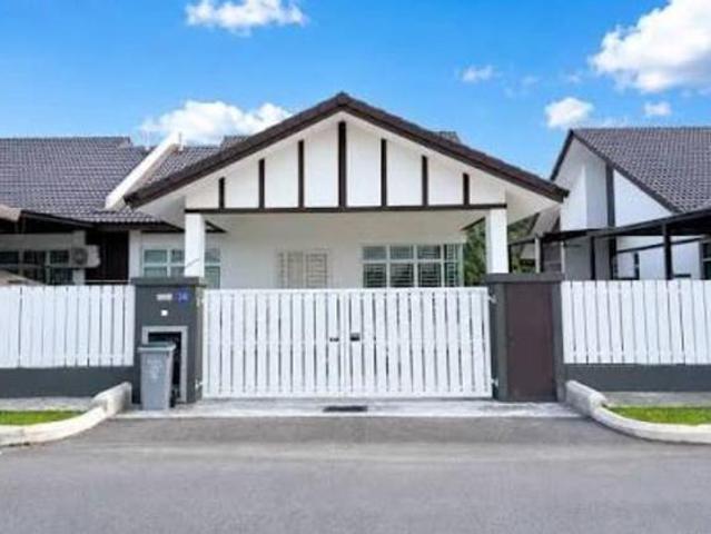 Residential House for sale in Sendayan Village, Negeri Sembilan