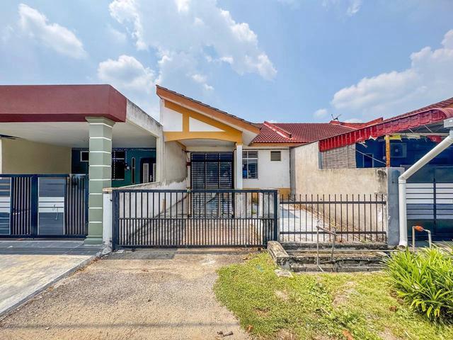 Terraced House for sale in Sri Rusa, Negeri Sembilan