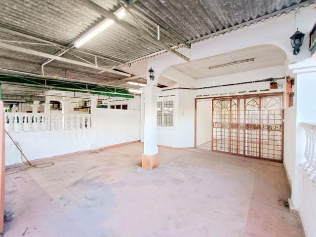 Terraced House for sale in Banting, Selangor