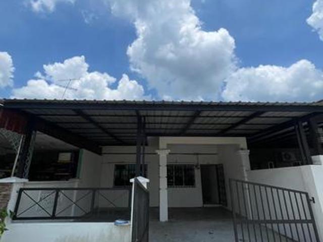 Terraced House for sale in Batu Pahat, Johor