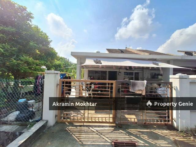 Terraced House for sale in Jenjarom, Selangor