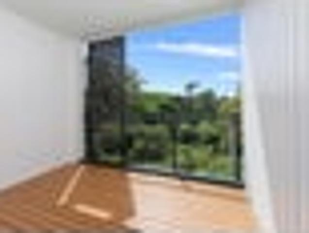 House for sale in Wairau Valley
