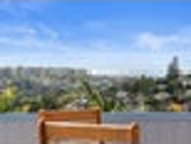 House for sale in Paremoremo
