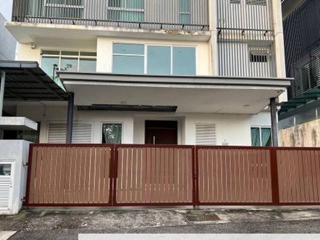 House for sale in Kajang, Langat
