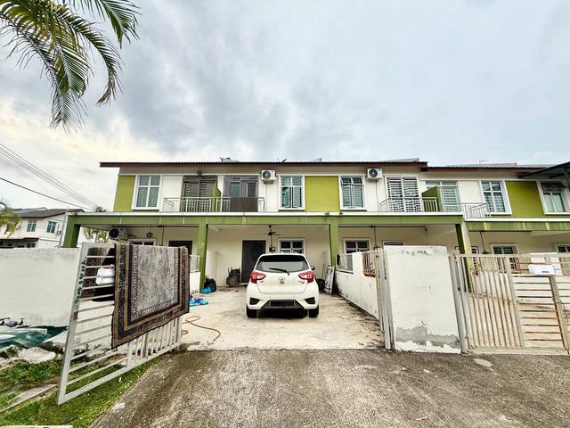 Terraced House for sale in Durian Tunggal, Malaka