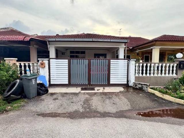 Terraced House for sale in Cheng, Malaka