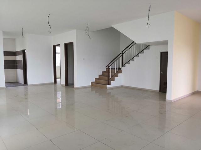 Residential House for sale in Malaka